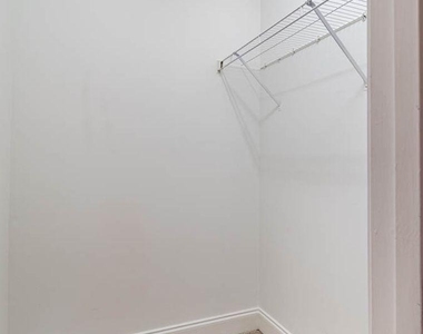 6301 Grove Estates Terrace - Photo Thumbnail 26