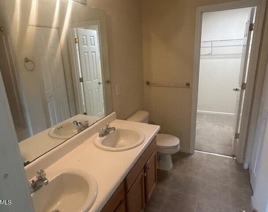 76 Buckleigh Drive - Photo Thumbnail 7