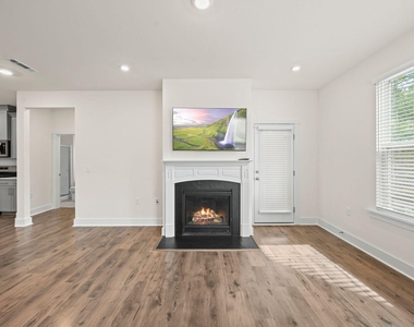 463 Autumn Rain Street - Photo Thumbnail 16