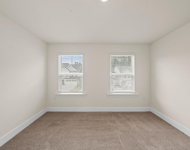 463 Autumn Rain Street - Photo Thumbnail 34