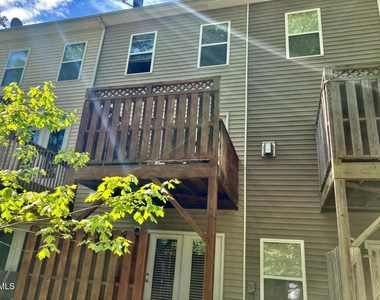 3006 Courtney Creek Boulevard - Photo Thumbnail 9