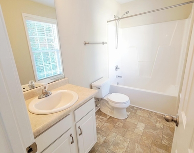 411 Whitehall Court - Photo Thumbnail 29