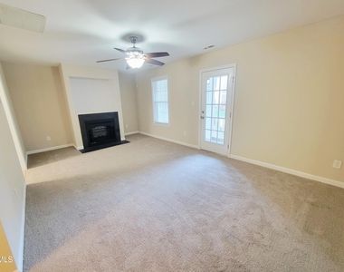 411 Whitehall Court - Photo Thumbnail 16