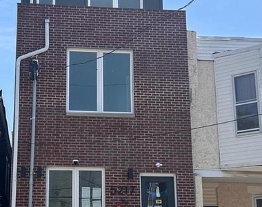 5217 Warren Street - Photo Thumbnail 11
