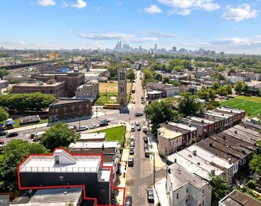 5217 Warren Street - Photo Thumbnail 12