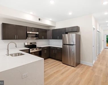 5217 Warren Street - Photo Thumbnail 2