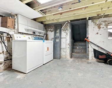 223 Wendover Street - Photo Thumbnail 22