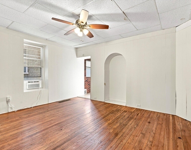 223 Wendover Street - Photo Thumbnail 3