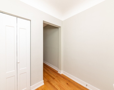 545 Chestnut St - Photo Thumbnail 2