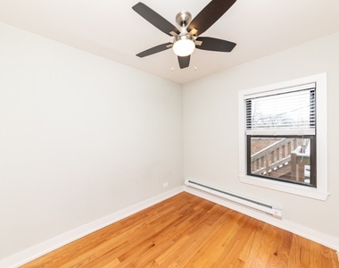 545 Chestnut St - Photo Thumbnail 9