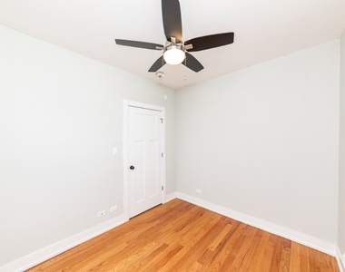 545 Chestnut St - Photo Thumbnail 10