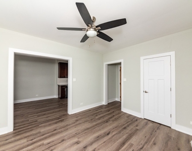 485 Roger Williams Ave - Photo Thumbnail 3