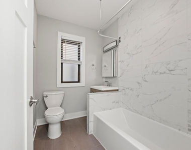 447 Roger Williams Ave - Photo Thumbnail 7