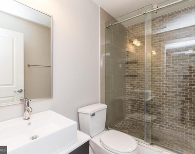 1724 N Marshall Street - Photo Thumbnail 20
