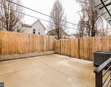 1724 N Marshall Street - Photo Thumbnail 26