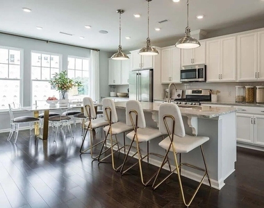 1109 Falling Rock Place - Photo Thumbnail 6