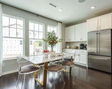 1109 Falling Rock Place - Photo Thumbnail 2