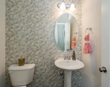 1109 Falling Rock Place - Photo Thumbnail 15