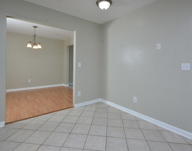 119 Monterey Lane - Photo Thumbnail 14
