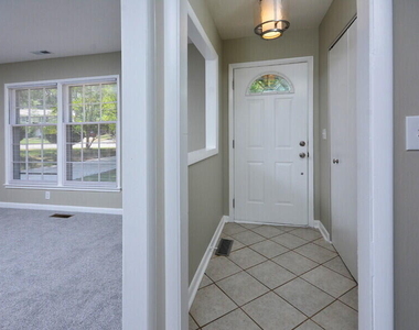 119 Monterey Lane - Photo Thumbnail 5