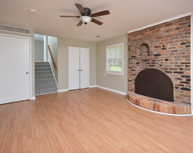119 Monterey Lane - Photo Thumbnail 24
