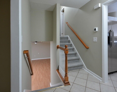 119 Monterey Lane - Photo Thumbnail 15