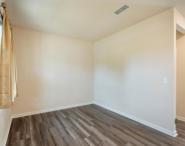 1532 Justice Union Court - Photo Thumbnail 12