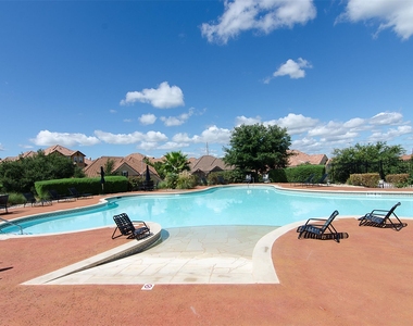 12205 Terraza Cir - Photo Thumbnail 26