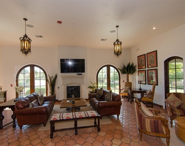 12205 Terraza Cir - Photo Thumbnail 34
