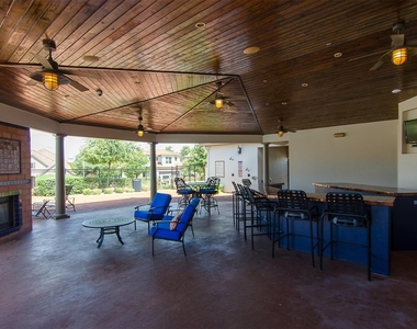 12205 Terraza Cir - Photo Thumbnail 24