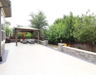 5800 Viejo Dr - Photo Thumbnail 17