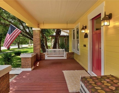 1604 S Main St - Photo Thumbnail 1