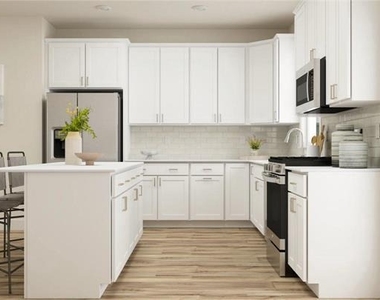 101 Four Leaf Drive - Photo Thumbnail 9
