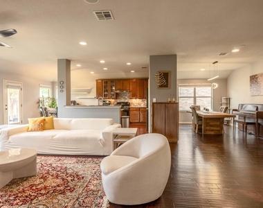 1301 Rimstone Dr - Photo Thumbnail 2