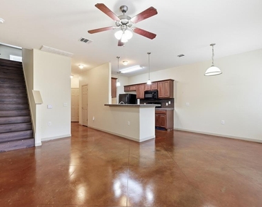 6015 Ponca St - Photo Thumbnail 9