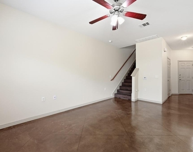 6015 Ponca St - Photo Thumbnail 8
