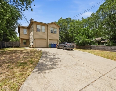 6015 Ponca St - Photo Thumbnail 2