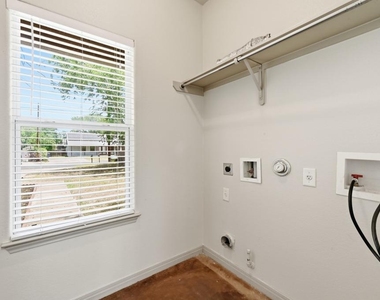 6015 Ponca St - Photo Thumbnail 15