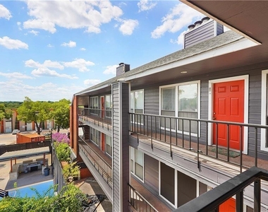 2804 Rio Grande - Unit-1 St - Photo Thumbnail 3
