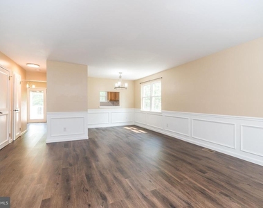 40 Pearl Drive - Photo Thumbnail 5