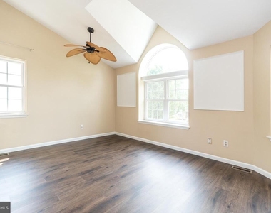 40 Pearl Drive - Photo Thumbnail 18