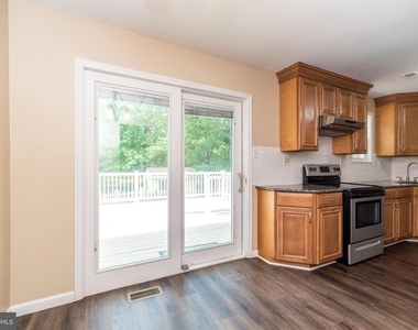 40 Pearl Drive - Photo Thumbnail 13