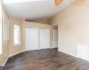 40 Pearl Drive - Photo Thumbnail 17