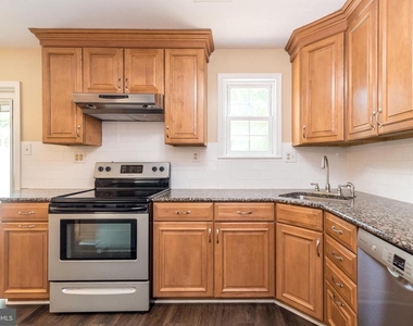 40 Pearl Drive - Photo Thumbnail 12