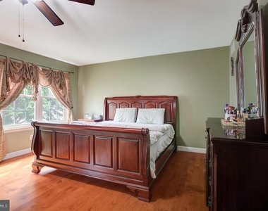92 Kirkwood Drive - Photo Thumbnail 14
