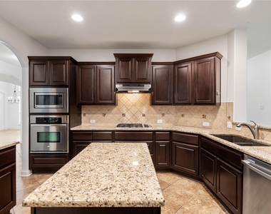419 Atlanta Park Dr - Photo Thumbnail 18