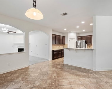 419 Atlanta Park Dr - Photo Thumbnail 21