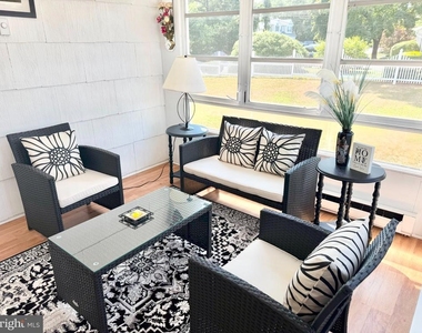104 Nautilus Drive - Photo Thumbnail 15