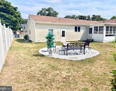 104 Nautilus Drive - Photo Thumbnail 12