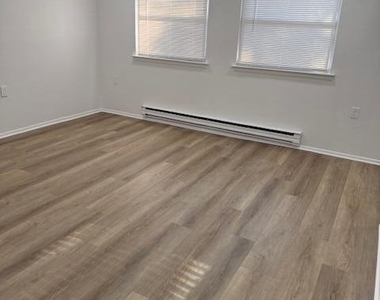16 Ivy Ct - Photo Thumbnail 7
